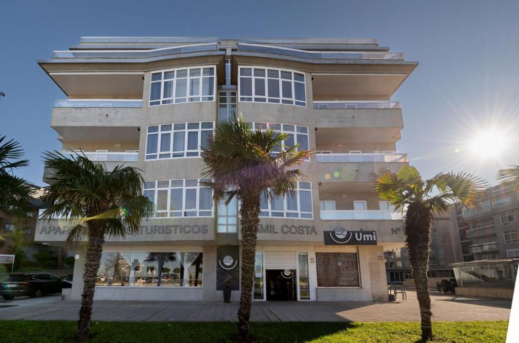 Primera Linea De Playa Samil Costa Con Garaje Incluido Vigo Esterno foto
